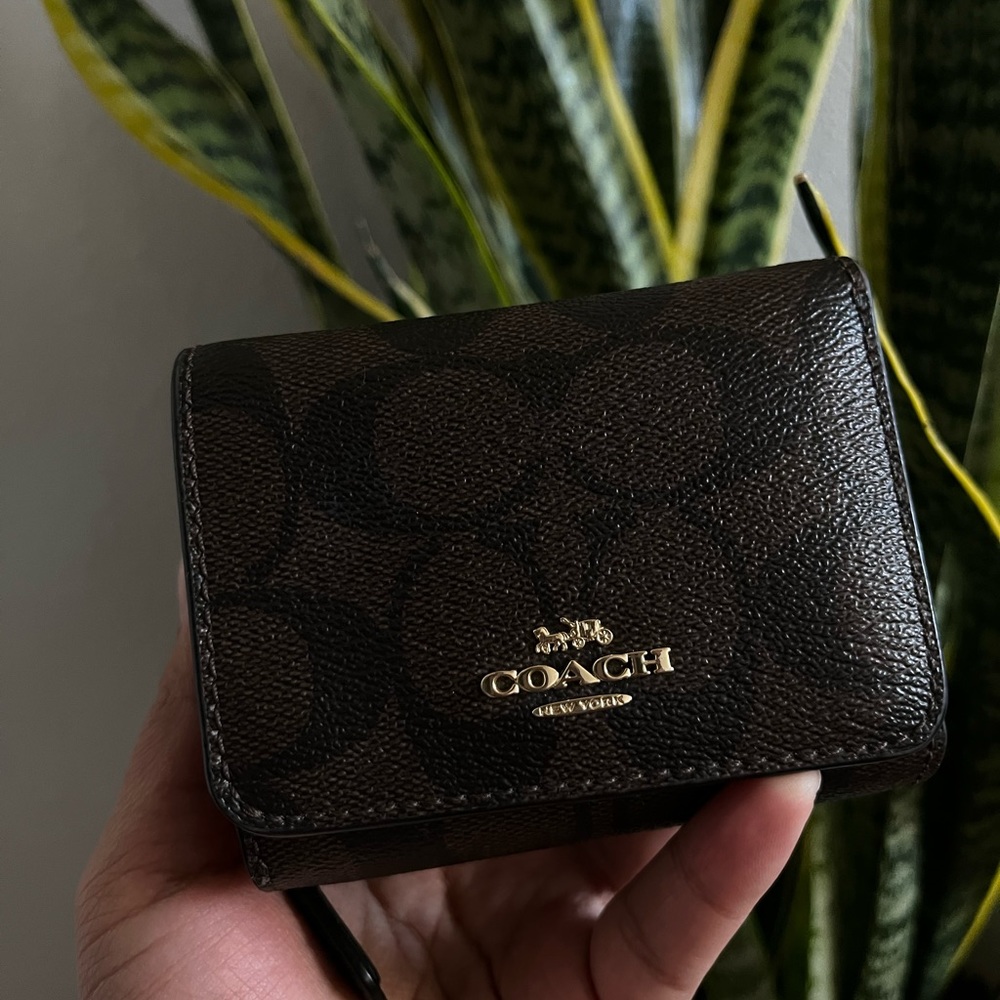 Coach wallet